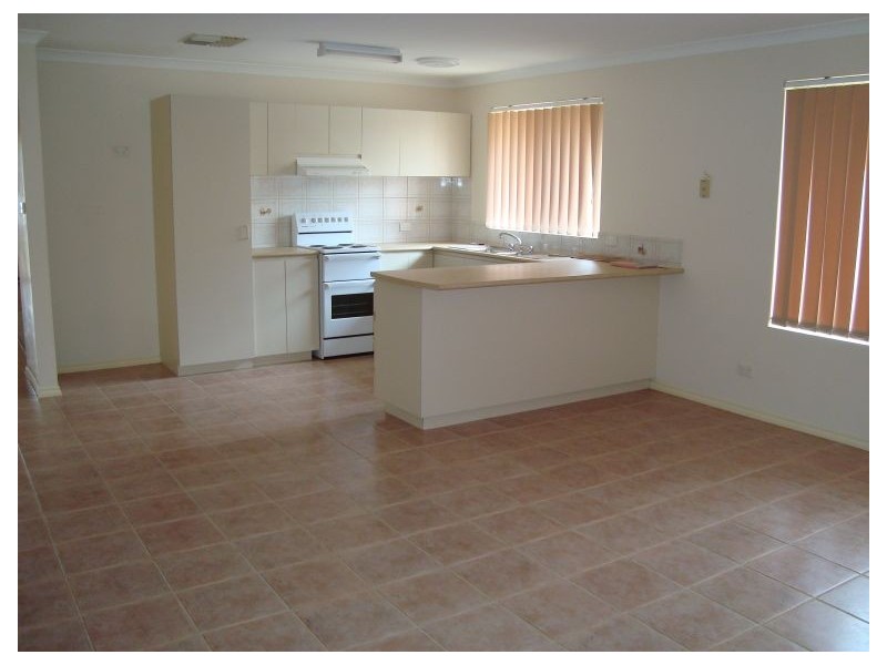 13 Crowley Gardens, Kalgoorlie WA 6430