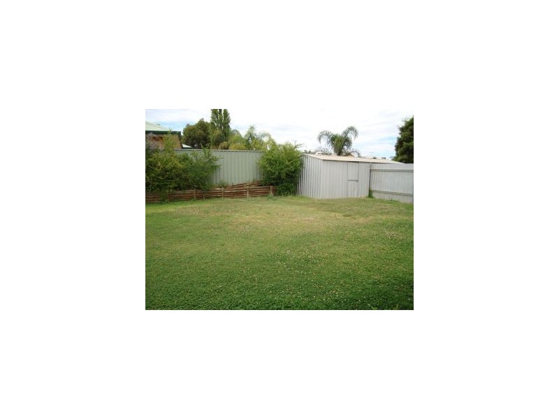13 Crowley Gardens, Kalgoorlie WA 6430