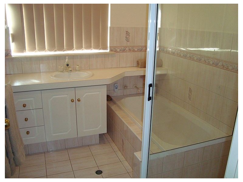 18 Killington Crescent, Kalgoorlie WA 6430