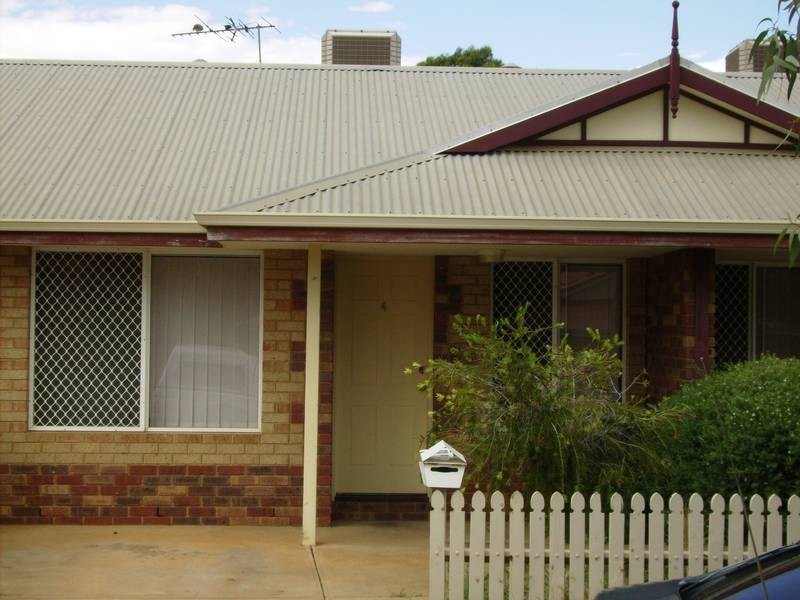 2/85 Varden Street, Kalgoorlie WA 6430