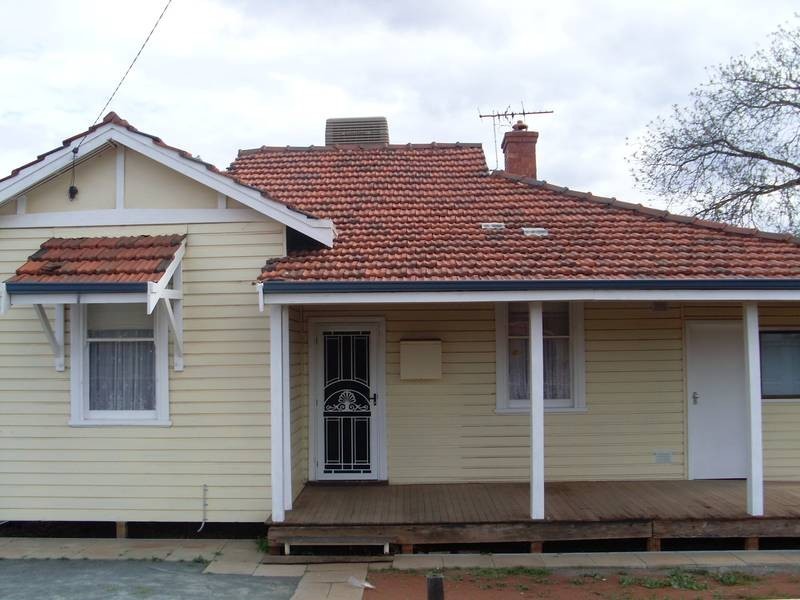 4 Chappel Street, Kalgoorlie WA 6430
