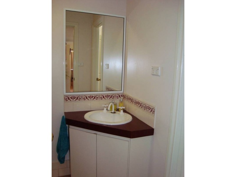 1/142 Piccadilly Street, Kalgoorlie WA 6430