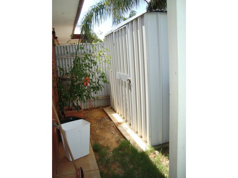 1/142 Piccadilly Street, Kalgoorlie WA 6430