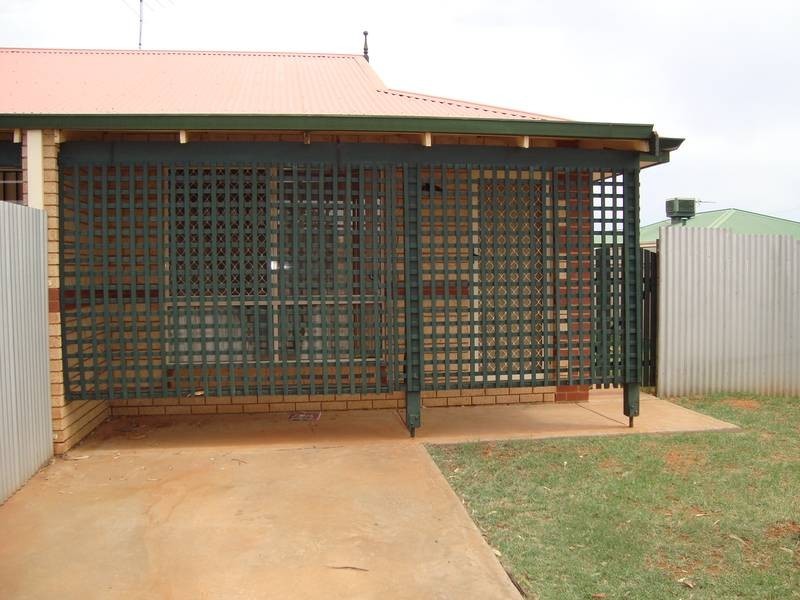 8/2 Wittenoom Street, Kalgoorlie WA 6430