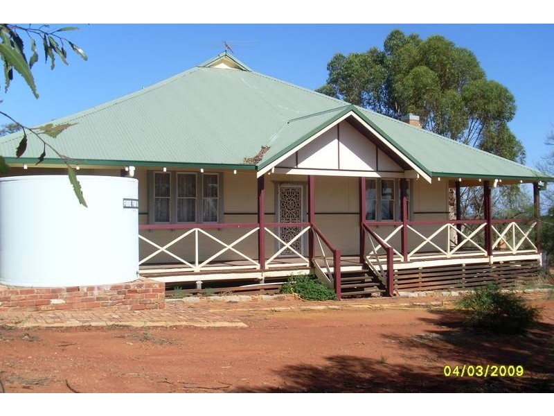 157 Kitchener Road, Kalgoorlie WA 6430