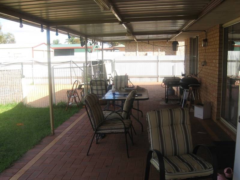13 Bates Drive, Kalgoorlie WA 6430
