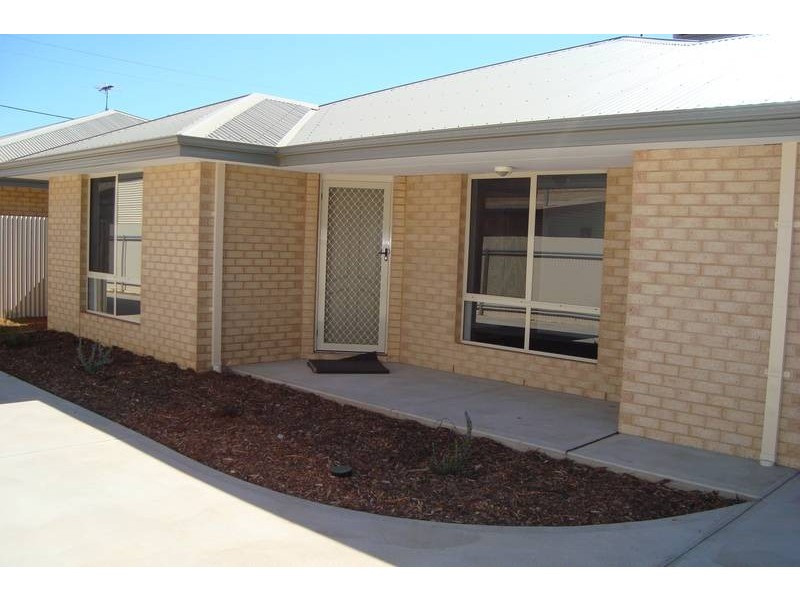 2/23 Hanbury Street, Kalgoorlie WA 6430