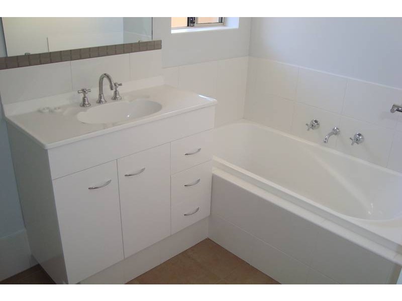 2/23 Hanbury Street, Kalgoorlie WA 6430