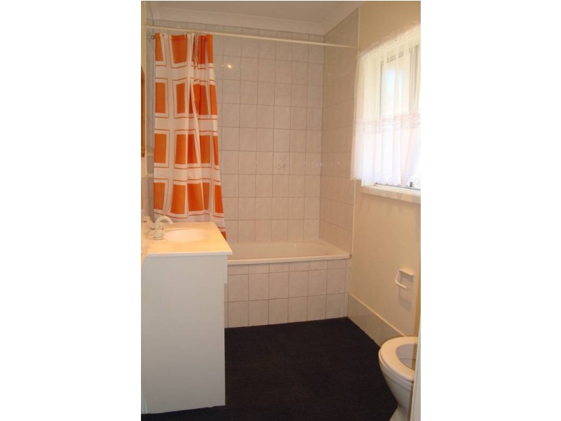 16B White Street, Kalgoorlie WA 6430