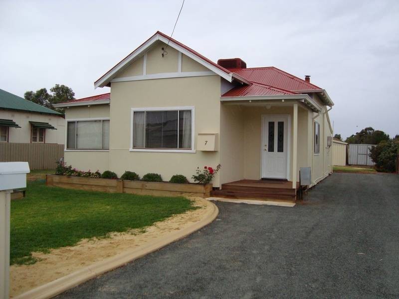 7 Whitlock Street, Kalgoorlie WA 6430