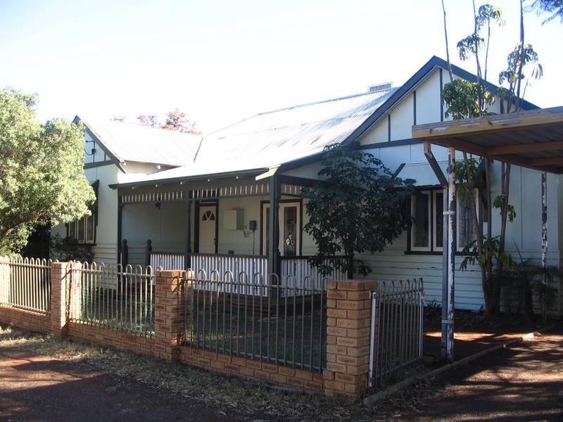 42 Hinemoa Street, Kalgoorlie WA 6430