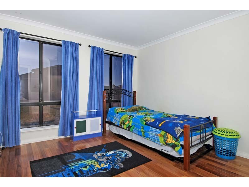 8 Henderson Drive, Kalgoorlie WA 6430
