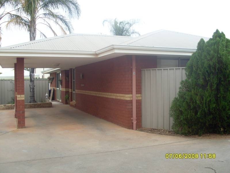 3/12 Carlyle Court, Boulder WA 6432