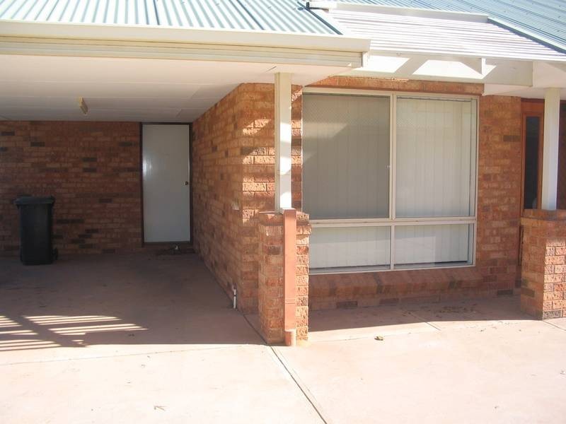 1/19 Richardson Street, Boulder WA 6432