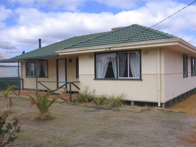 67 Lindsay Street, Coolgardie WA 6429