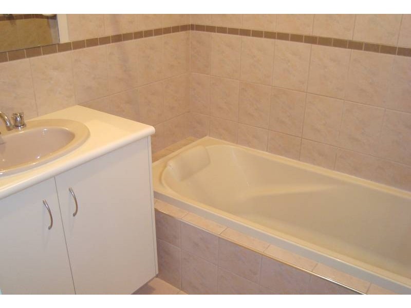 8/4-6 Wittenoom Street, Kalgoorlie WA 6430