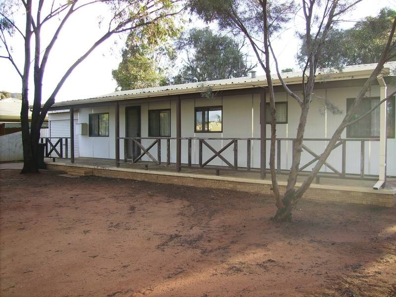 24 Jackson Street, Boulder WA 6432