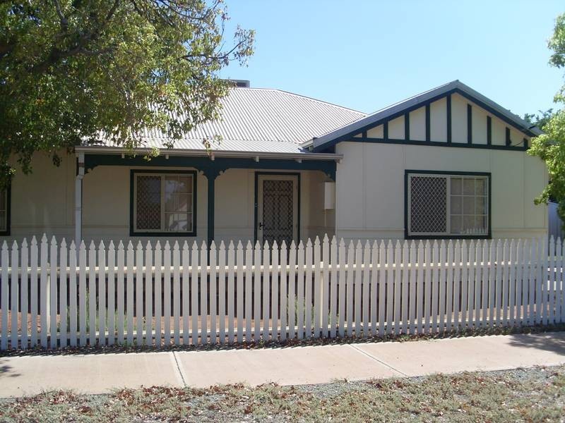 33A Campbell Street, Kalgoorlie WA 6430