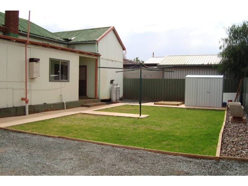 2E Campbell Street, Kalgoorlie WA 6430