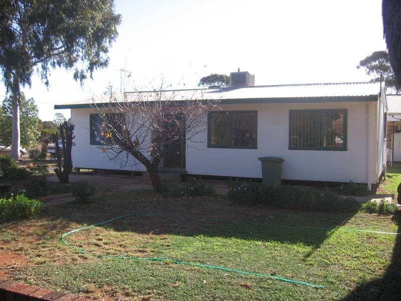 38 Killarney Street, Kalgoorlie WA 6430