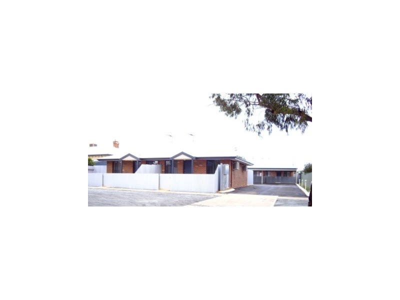 4/85 Collins Street, Kalgoorlie WA 6430