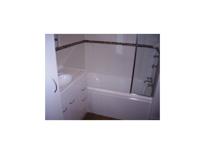 3/85 Collins Street, Kalgoorlie WA 6430