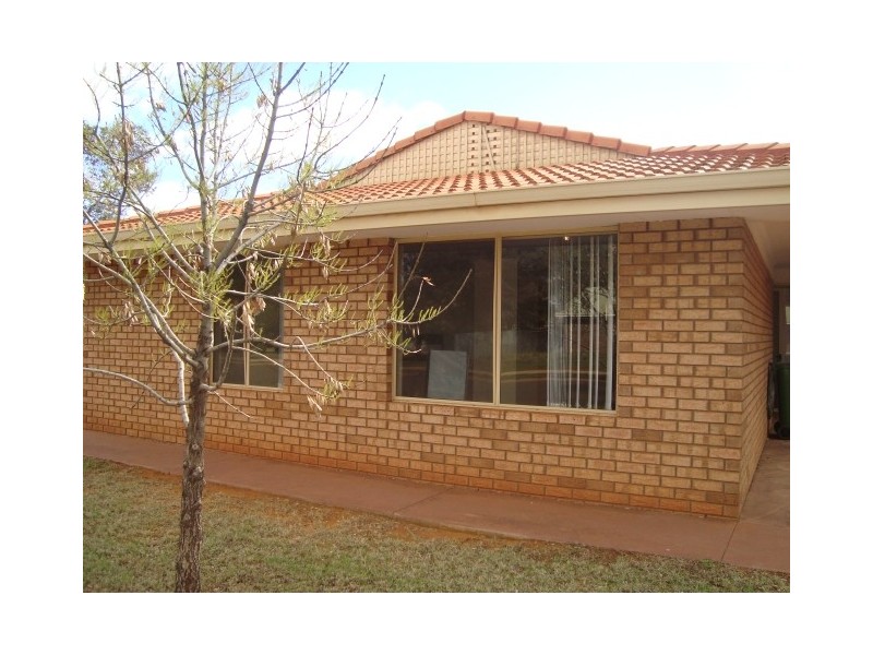 1/2 Steel Place, Boulder, Kalgoorlie WA 6430
