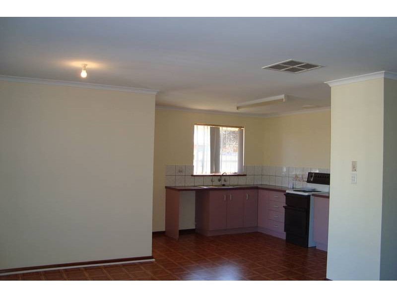 1/2 Steel Place, Boulder, Kalgoorlie WA 6430