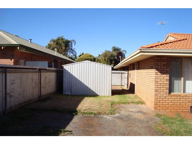 1/2 Steel Place, Boulder, Kalgoorlie WA 6430