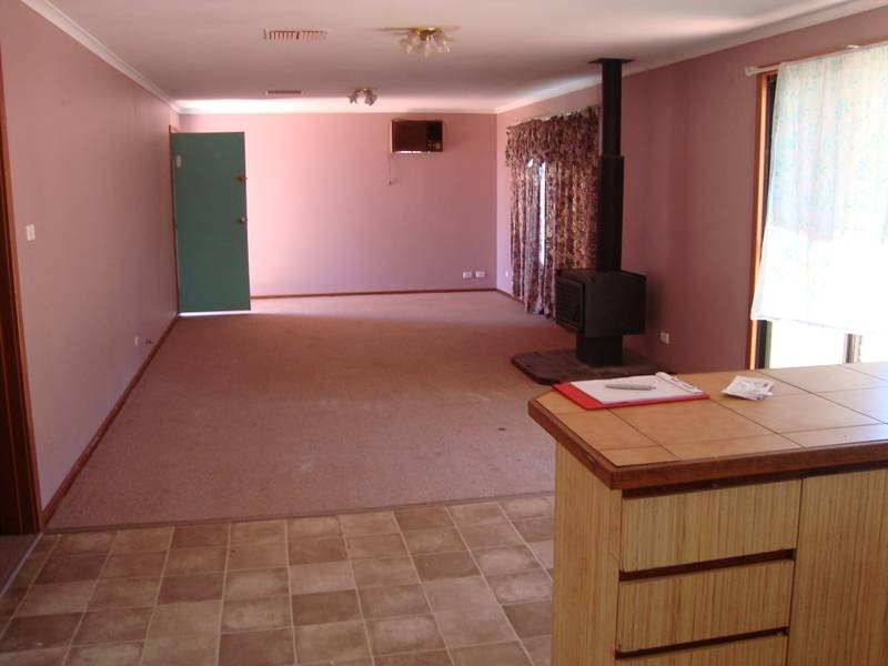 37 Hoover Street, Leonora WA 6438