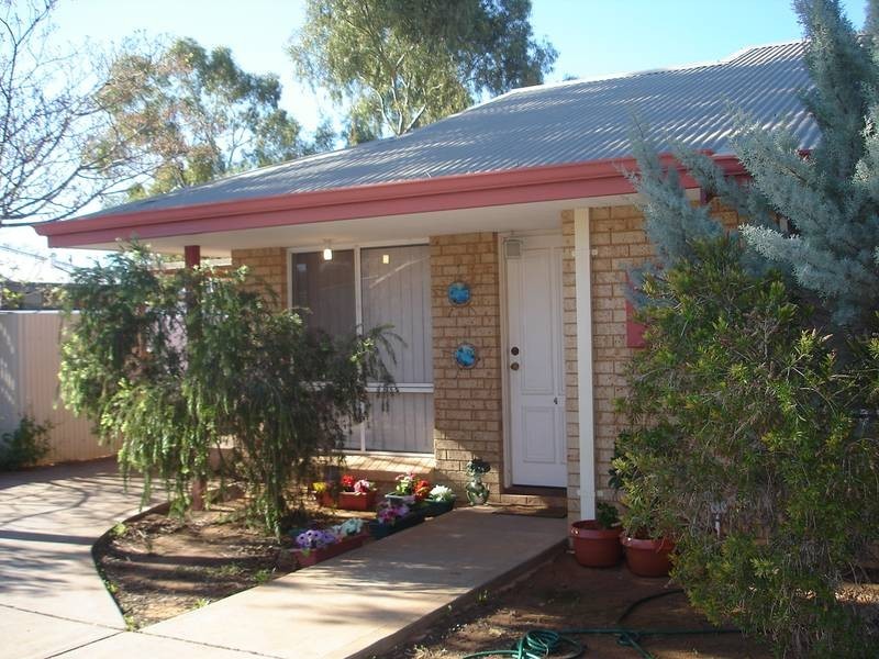 4/52 Roberts Street, Kalgoorlie WA 6430
