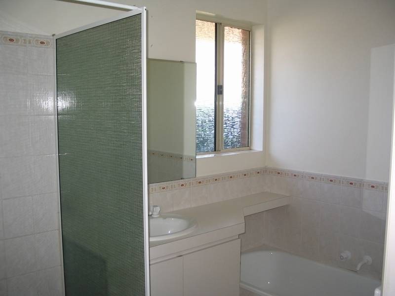 4/100 Piesse Street, Boulder WA 6432