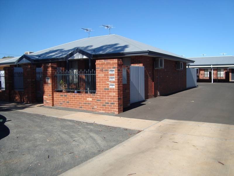 4/15 Collins Street, Kalgoorlie WA 6430