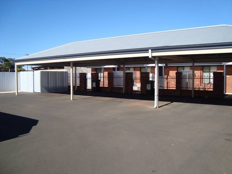 4/15 Collins Street, Kalgoorlie WA 6430