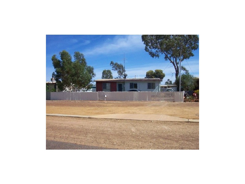 106 Sylvester Street, Coolgardie WA 6429