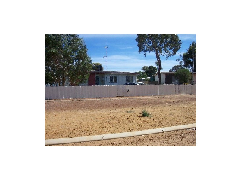 106 Sylvester Street, Coolgardie WA 6429