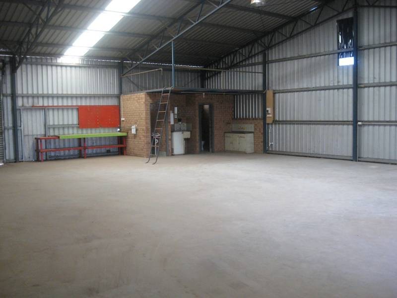 Unit 1 Cnr Forrest & Throssell Street, Kalgoorlie WA 6430