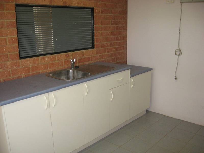 Unit 1 Cnr Forrest & Throssell Street, Kalgoorlie WA 6430