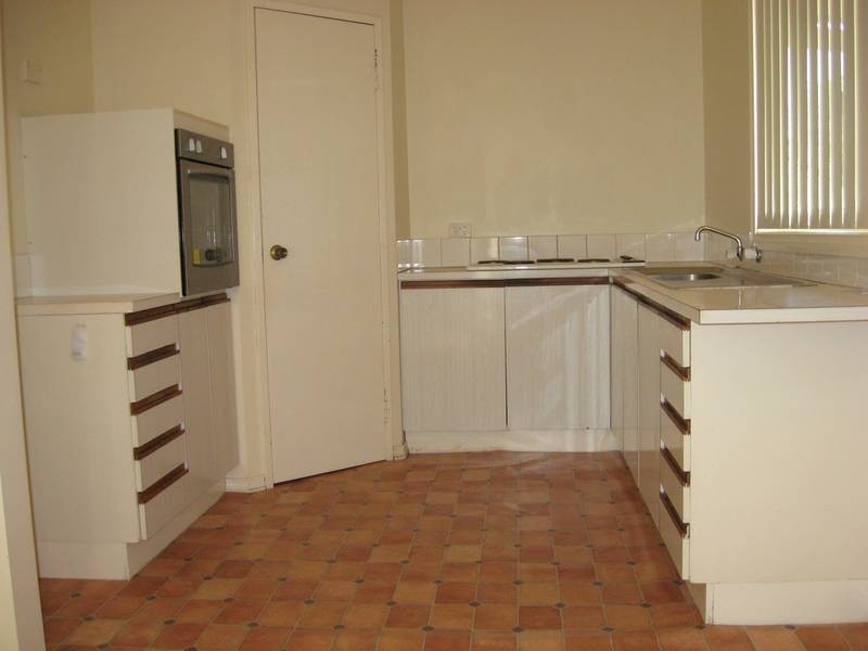 33 Campbell Street, Lamington WA 6430