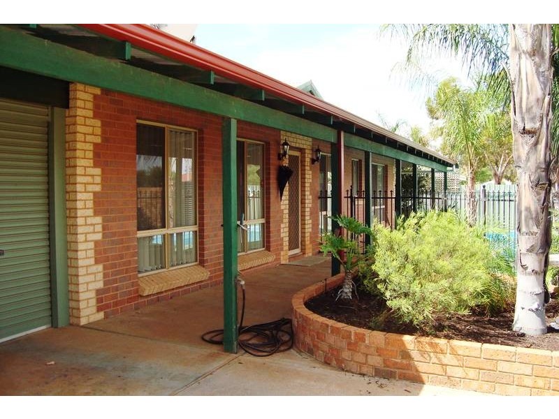 22 Bracklemann Drive, FAIRWAYS, Kalgoorlie WA 6430