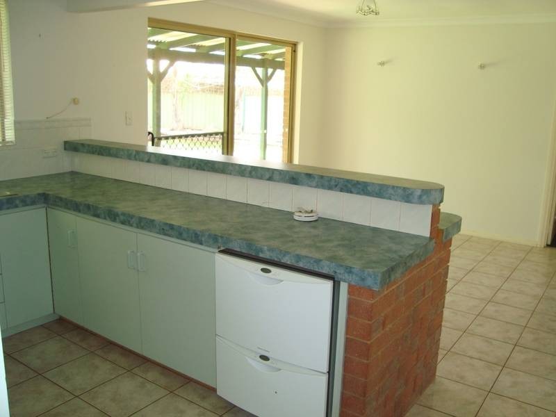 22 Bracklemann Drive, FAIRWAYS, Kalgoorlie WA 6430