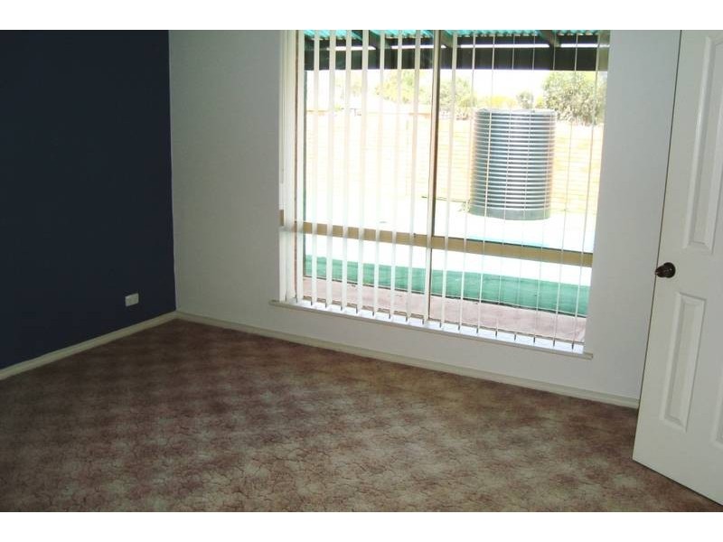 22 Bracklemann Drive, FAIRWAYS, Kalgoorlie WA 6430