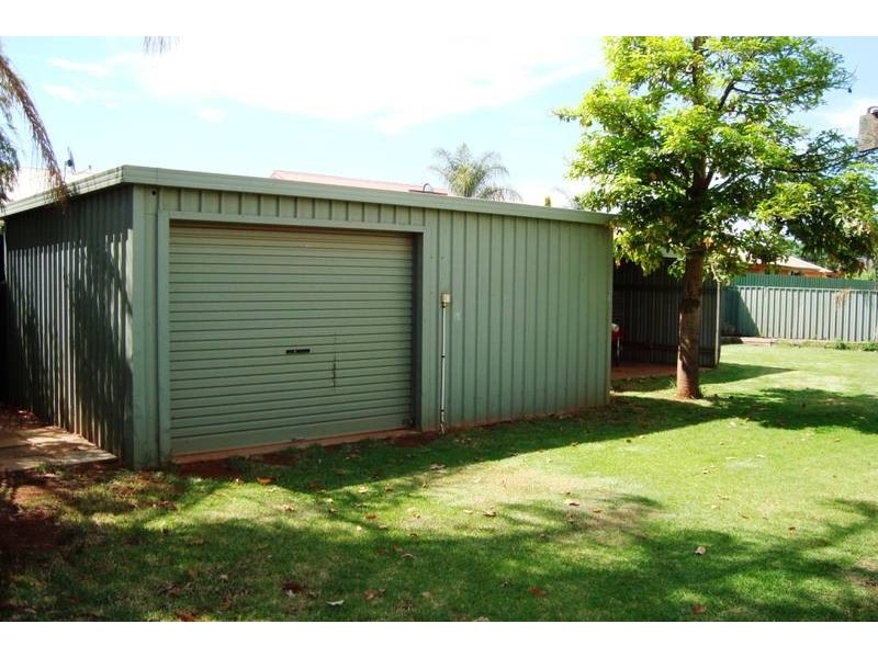 22 Bracklemann Drive, FAIRWAYS, Kalgoorlie WA 6430