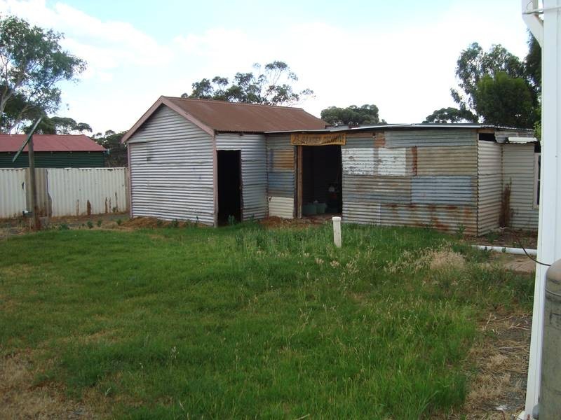 20 Johns Street, Norseman WA 6443