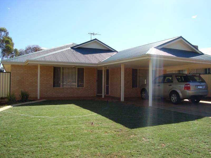 1/25 Cotter Street, Hannans, Kalgoorlie WA 6430
