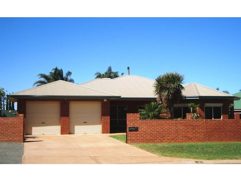 2 McGillivray Crescent, Kalgoorlie WA 6430
