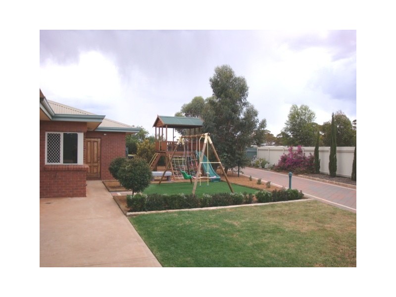 2 McGillivray Crescent, Kalgoorlie WA 6430