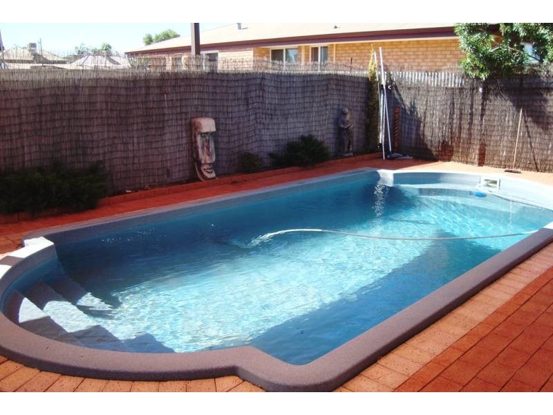 63 Dwyer Street, Boulder WA 6432