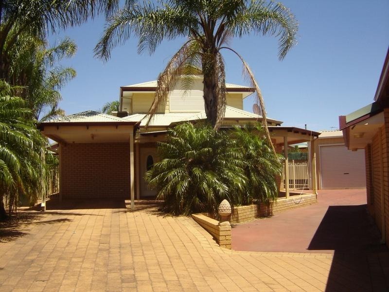 18b Heston Court, Kalgoorlie WA 6430