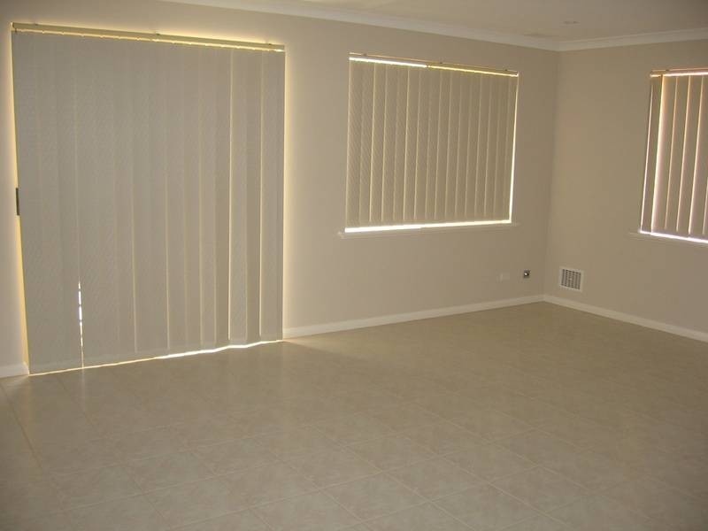 2/129 Moran Street, Boulder WA 6432